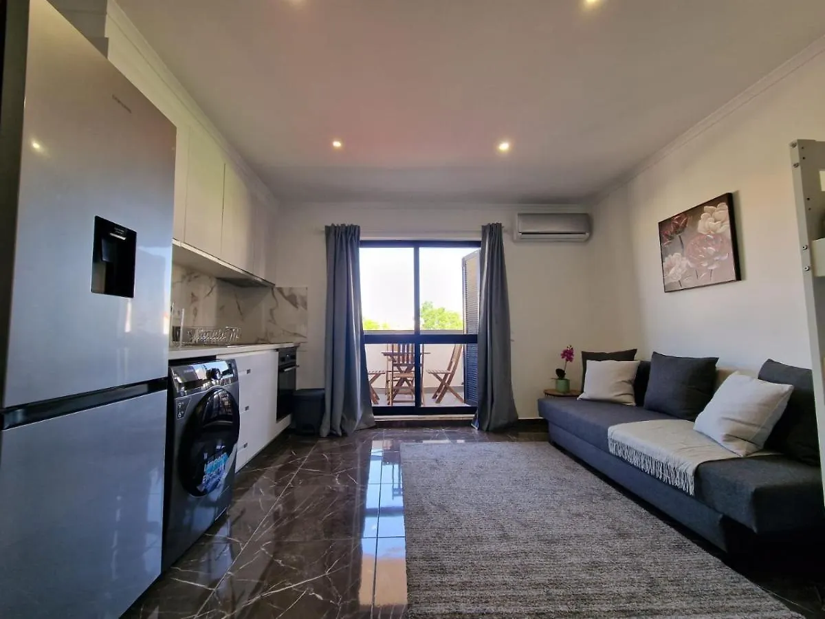 Stunning Apartment Near Clubs Albufeira
