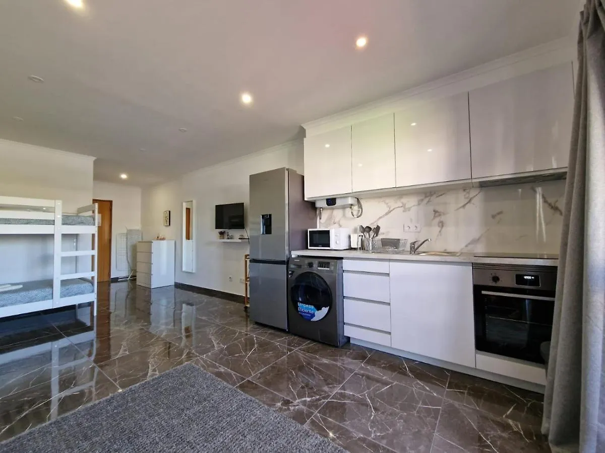 Stunning Apartment Near Clubs Albufeira 0*,